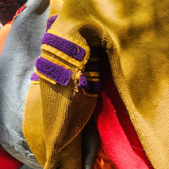 Vintage 50s Distressed Varsity Cardigan Made in Usa Wool Sz 36 - Picture 5 of 6